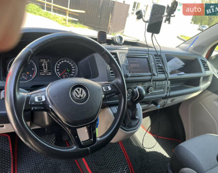 Червоний Фольксваген Transporter, об'ємом двигуна 2 л та пробігом 220 тис. км за 24500 $, фото 4 на Automoto.ua