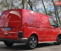 Красный Фольксваген Transporter, объемом двигателя 1.97 л и пробегом 189 тыс. км за 26800 $, фото 8 на Automoto.ua