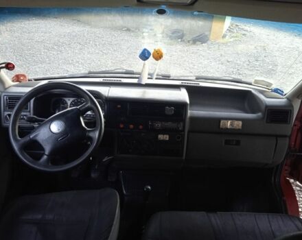 Червоний Фольксваген Transporter, об'ємом двигуна 1.9 л та пробігом 450 тис. км за 4100 $, фото 8 на Automoto.ua