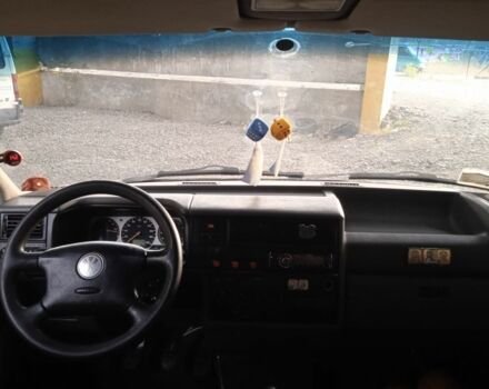 Червоний Фольксваген Transporter, об'ємом двигуна 1.9 л та пробігом 450 тис. км за 4100 $, фото 13 на Automoto.ua