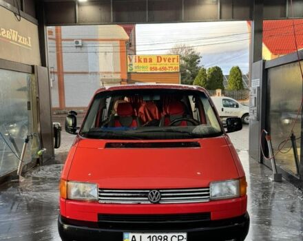 Красный Фольксваген Transporter, объемом двигателя 0 л и пробегом 461 тыс. км за 5700 $, фото 2 на Automoto.ua