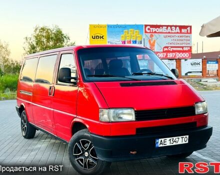 Червоний Фольксваген Transporter, об'ємом двигуна 2.4 л та пробігом 290 тис. км за 3450 $, фото 4 на Automoto.ua