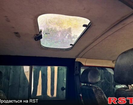Червоний Фольксваген Transporter, об'ємом двигуна 1.9 л та пробігом 352 тис. км за 6200 $, фото 2 на Automoto.ua