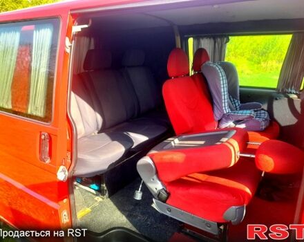 Фольксваген Transporter 2002 в Лановцах на Automoto.ua Красный Фольксваген Transporter, объемом двигателя 1.9 л и пробегом 360 тыс. км за 5200 $, фото 11 на Automoto.ua