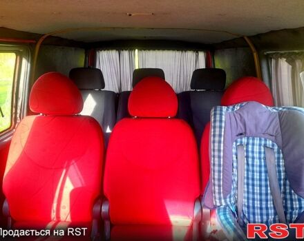 Фольксваген Transporter 2002 в Лановцах на Automoto.ua Красный Фольксваген Transporter, объемом двигателя 1.9 л и пробегом 360 тыс. км за 5200 $, фото 10 на Automoto.ua