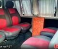 Красный Фольксваген Transporter, объемом двигателя 1.9 л и пробегом 320 тыс. км за 8100 $, фото 5 на Automoto.ua