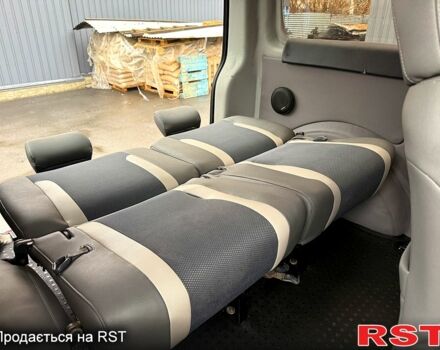 Червоний Фольксваген Transporter, об'ємом двигуна 1.9 л та пробігом 290 тис. км за 8600 $, фото 10 на Automoto.ua