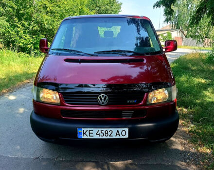 Фольксваген Transporter 2003 в Харькове на Automoto.ua Красный Фольксваген Transporter, объемом двигателя 2.5 л и пробегом 380 тыс. км за 7200 $, фото 1 на Automoto.ua