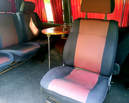 Фольксваген Transporter 2003 в Харькове на Automoto.ua Красный Фольксваген Transporter, объемом двигателя 2.5 л и пробегом 380 тыс. км за 7200 $, фото 11 на Automoto.ua