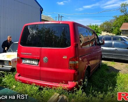 Красный Фольксваген Transporter, объемом двигателя 1.9 л и пробегом 350 тыс. км за 8000 $, фото 1 на Automoto.ua