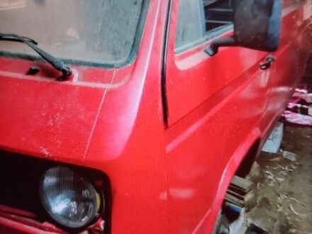 Красный Фольксваген Transporter, объемом двигателя 1 л и пробегом 25 тыс. км за 428 $, фото 1 на Automoto.ua