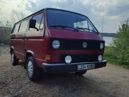 Фольксваген Transporter 1987 у Малине на Automoto.ua Червоний Фольксваген Transporter, об'ємом двигуна 1.6 л та пробігом 99 тис. км за 2500 $, фото 1 на Automoto.ua