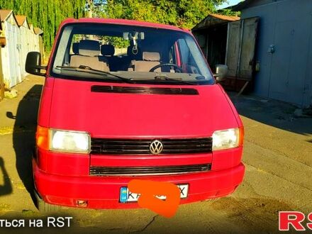 Фольксваген Transporter 1991 у Києві на Automoto.ua Червоний Фольксваген Transporter, об'ємом двигуна 20 л та пробігом 280 тис. км за 3650 $, фото 1 на Automoto.ua