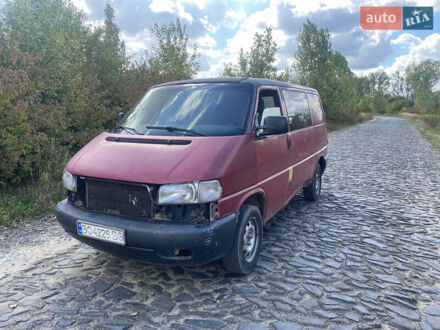 Фольксваген Transporter 1999 в Радивилове на Automoto.ua Красный Фольксваген Transporter, объемом двигателя 2.5 л и пробегом 400 тыс. км за 2800 $, фото 1 на Automoto.ua
