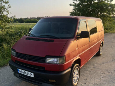 Фольксваген Transporter 2000 в Рокитном на Automoto.ua Красный Фольксваген Transporter, объемом двигателя 2.5 л и пробегом 484 тыс. км за 6300 $, фото 1 на Automoto.ua
