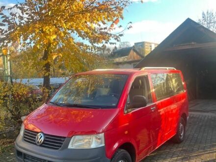 Красный Фольксваген Transporter, объемом двигателя 1.9 л и пробегом 334 тыс. км за 7200 $, фото 1 на Automoto.ua