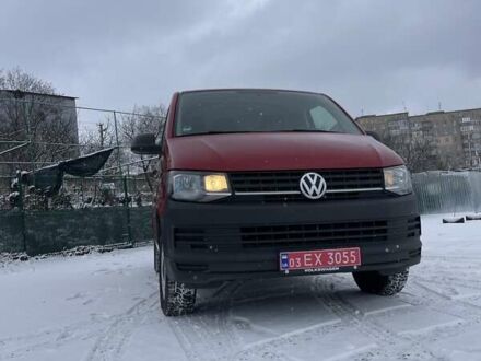 Фольксваген Transporter 2017 в Ровно на Automoto.ua Красный Фольксваген Transporter, объемом двигателя 2 л и пробегом 256 тыс. км за 15599 $, фото 1 на Automoto.ua