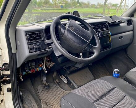 Фольксваген Transporter, об'ємом двигуна 1.9 л та пробігом 200 тис. км за 4500 $, фото 4 на Automoto.ua