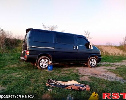 Фольксваген Transporter, объемом двигателя 2.4 л и пробегом 350 тыс. км за 6000 $, фото 1 на Automoto.ua
