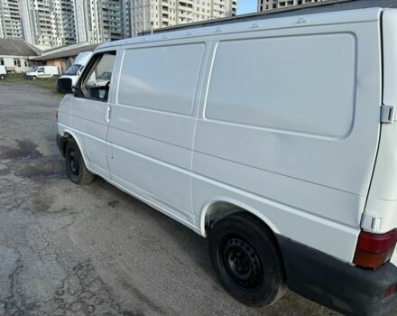 Фольксваген Transporter, объемом двигателя 1.9 л и пробегом 300 тыс. км за 2250 $, фото 2 на Automoto.ua