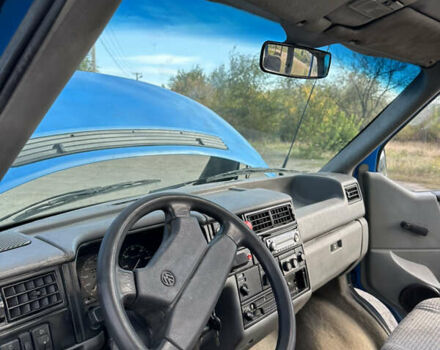 Фольксваген Transporter, объемом двигателя 2.5 л и пробегом 360 тыс. км за 2999 $, фото 12 на Automoto.ua