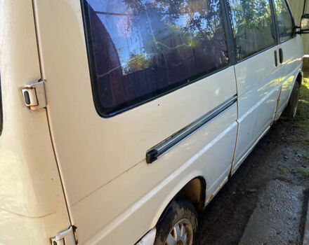 Фольксваген Transporter, объемом двигателя 2.4 л и пробегом 200 тыс. км за 4200 $, фото 2 на Automoto.ua