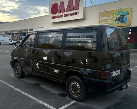 Фольксваген Transporter, объемом двигателя 2.4 л и пробегом 460 тыс. км за 1850 $, фото 2 на Automoto.ua