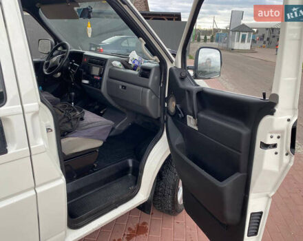 Фольксваген Transporter, объемом двигателя 1.9 л и пробегом 280 тыс. км за 6500 $, фото 3 на Automoto.ua