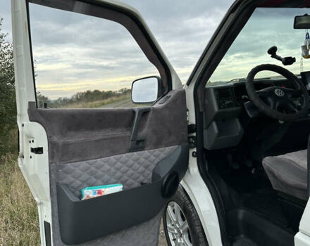 Фольксваген Transporter, об'ємом двигуна 2.5 л та пробігом 400 тис. км за 8500 $, фото 6 на Automoto.ua