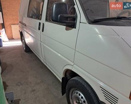 Фольксваген Transporter, объемом двигателя 2.5 л и пробегом 826 тыс. км за 5500 $, фото 9 на Automoto.ua
