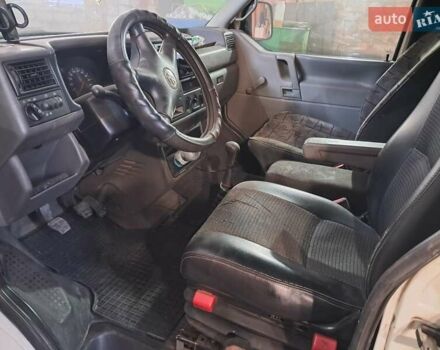 Фольксваген Transporter, объемом двигателя 2.5 л и пробегом 826 тыс. км за 5500 $, фото 3 на Automoto.ua