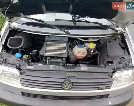 Фольксваген Transporter, об'ємом двигуна 2.5 л та пробігом 350 тис. км за 7400 $, фото 6 на Automoto.ua