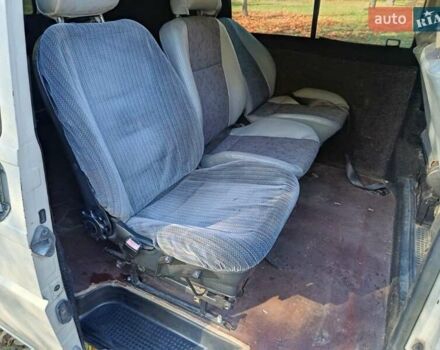 Фольксваген Transporter, объемом двигателя 2.5 л и пробегом 450 тыс. км за 5100 $, фото 11 на Automoto.ua