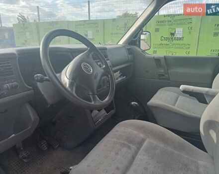 Фольксваген Transporter, об'ємом двигуна 2.5 л та пробігом 273 тис. км за 5798 $, фото 8 на Automoto.ua