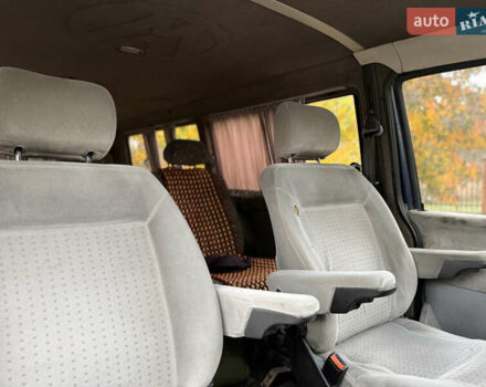 Фольксваген Transporter, объемом двигателя 1.9 л и пробегом 430 тыс. км за 3500 $, фото 3 на Automoto.ua