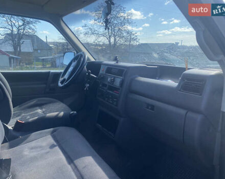 Фольксваген Transporter, объемом двигателя 2.5 л и пробегом 560 тыс. км за 6200 $, фото 5 на Automoto.ua