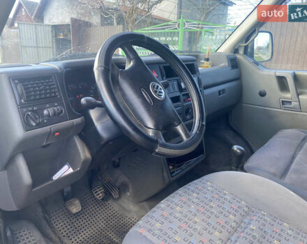 Фольксваген Transporter, объемом двигателя 2.5 л и пробегом 560 тыс. км за 6200 $, фото 3 на Automoto.ua