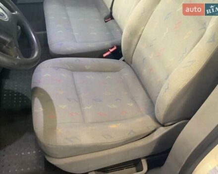 Фольксваген Transporter, объемом двигателя 1.9 л и пробегом 323 тыс. км за 11900 $, фото 8 на Automoto.ua