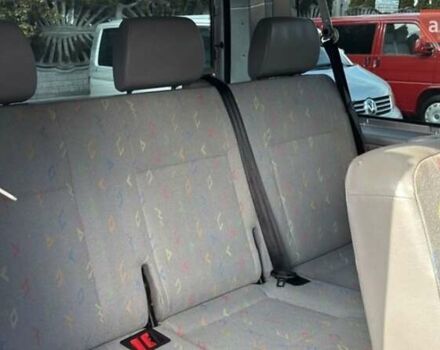 Фольксваген Transporter, объемом двигателя 1.9 л и пробегом 300 тыс. км за 4000 $, фото 9 на Automoto.ua