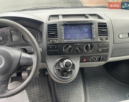 Фольксваген Transporter, об'ємом двигуна 2 л та пробігом 267 тис. км за 15300 $, фото 14 на Automoto.ua