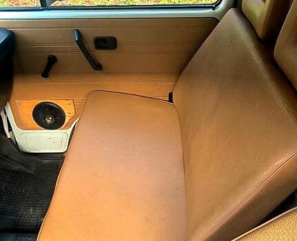 Фольксваген Transporter, объемом двигателя 1.9 л и пробегом 300 тыс. км за 555 $, фото 6 на Automoto.ua