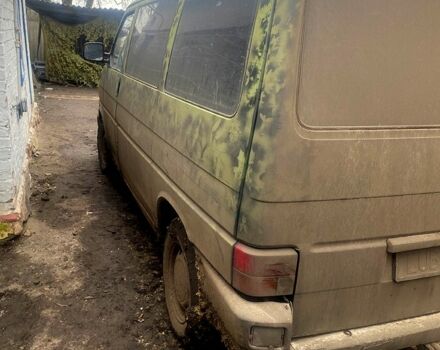 Фольксваген Transporter, объемом двигателя 1.9 л и пробегом 350 тыс. км за 2000 $, фото 2 на Automoto.ua