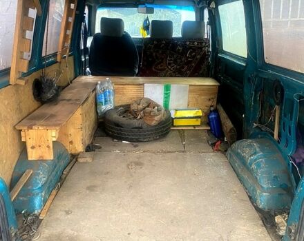 Фольксваген Transporter, объемом двигателя 1.9 л и пробегом 350 тыс. км за 2000 $, фото 4 на Automoto.ua