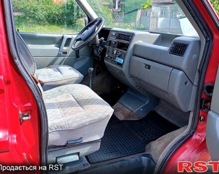 Фольксваген Transporter, объемом двигателя 2.4 л и пробегом 180 тыс. км за 3999 $, фото 6 на Automoto.ua
