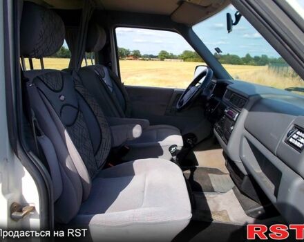 Фольксваген Transporter, объемом двигателя 1.9 л и пробегом 217 тыс. км за 1700 $, фото 4 на Automoto.ua