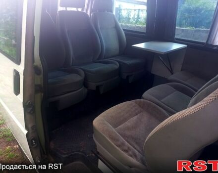 Фольксваген Transporter, объемом двигателя 1.9 л и пробегом 290 тыс. км за 5650 $, фото 6 на Automoto.ua