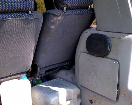 Фольксваген Transporter, объемом двигателя 2.4 л и пробегом 375 тыс. км за 4900 $, фото 10 на Automoto.ua