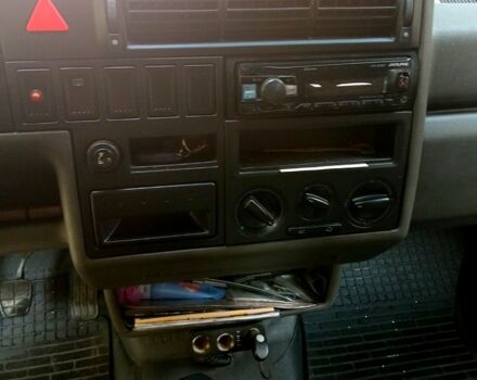Фольксваген Transporter, об'ємом двигуна 2.5 л та пробігом 416 тис. км за 5800 $, фото 9 на Automoto.ua