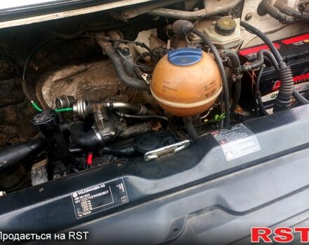 Фольксваген Transporter, объемом двигателя 1.9 л и пробегом 415 тыс. км за 5100 $, фото 2 на Automoto.ua