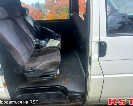 Фольксваген Transporter, объемом двигателя 1.9 л и пробегом 415 тыс. км за 5100 $, фото 4 на Automoto.ua